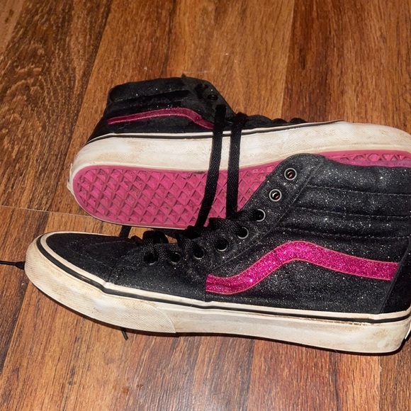 Pink & Black Sk8-Hi Vans✨ - Picture 1 of 1